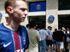 PSG vyhralo Ligu majstrov UEFA – Parížska polícia zadržala desiatky ľudí po násilnostiach počas osláv PSG vyhralo Ligu majstrov UEFA - Parížska polícia zadržala desiatky ľudí po násilnostiach počas osláv