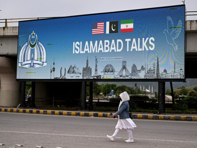 Pakistan sa snaží zachrániť americko-iránsku diplomaciu, keďže prímerie čelí kolapsu Pakistan sa snaží zachrániť americko-iránsku diplomaciu, keďže prímerie čelí kolapsu | Americko-izraelská vojna proti Iran News