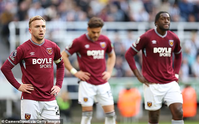 Päťnásobná bitka o Jarroda Bowena a hviezdu, za ktorú chcú Kapitána West Hamu United Jarroda Bowena sleduje päť klubov Premier League