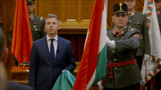Péter Magyar sa ujíma úradu a znamená oficiálny koniec Orbánovej éry | Správy
