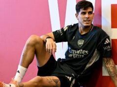 Piero Hincapie posiela pred finále Ligy majstrov PSG hviezdny odkaz: „Som na rade“ Piero Hincapie počas tréningu Arsenalu