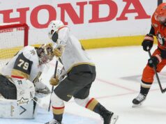Play-off NHL: Ducks porazili Vegas v zápase 4 o vyrovnanú sériu Play-off NHL: Ducks porazili Vegas v zápase 4 o vyrovnanú sériu