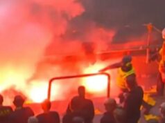 Po evakuácii fanúšikov na hlavnom futbalovom štadióne s kapacitou 50 000 ľudí vypukol požiar | Futbal | Šport Po evakuácii fanúšikov na hlavnom futbalovom štadióne s kapacitou 50 000 ľudí vypukol požiar | Futbal | Šport