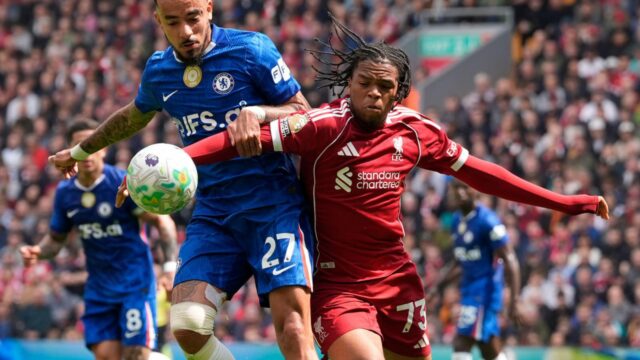 Po nedbalosti Ngumohu vs Chelsea, keď sa rozpadne Liverpool, príde vypadnutie slotu
