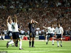 Po tridsiatich rokoch Garyho McAllistera stále prenasleduje TÁ penalta proti Anglicku Gary McAllister má ruky v hlave po premeškaní penalt proti Anglicku v roku 1996