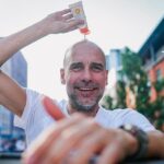 Toto bolo 48 hodín, kedy sa fanúšikovia zdržiavali a zdržiavali, nechceli sa príliš vzdialiť od scén Guardiolovho majstrovstva.