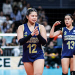 Sam Cantada z NU Lady Bulldogs počas zápasu proti La Salle Lady Spikers vo finále ženského volejbalu sezóny 88 UAAP.