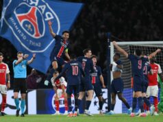 Pravidlá Ligy majstrov UEFA sa zmenili po problémoch týkajúcich sa výhody PSG nad Arsenalom PARÍŽ, FRANCÚZSKO - 7. MÁJ: Marquinhos z Paríža Saint-Germain oslavuje víťazstvo so spoluhráčom Ousmane Dembele ako rozhodca Felix Zwayer odpískal posledný semifinálový zápas Ligy majstrov UEFA 2024/25 medzi Paris Saint-Germain a Arsenal FC v Parc des Princes vo Francúzsku 225. mája. (Foto: David Ramos/Getty Images)