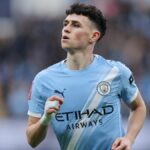 Phil Foden z Manchestru City počas zápasu štvrtého kola Emirates FA Cup medzi Manchestrom City a Salford City