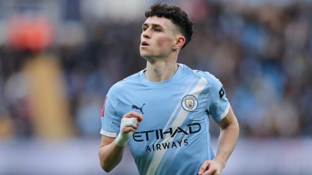 Phil Foden z Manchestru City počas zápasu štvrtého kola Emirates FA Cup medzi Manchestrom City a Salford City