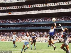 Prečo je víťazstvo na majstrovstvách sveta v roku 1986 nad Anglickom v Argentíne najpyšnejšie, úloha, ktorú zohral rok 1966, odhalený muž, ktorý vymyslel frázu „Božia ruka“, hnev na Steva Hodgea a ako sa Maradona naučil svoj „trik“ Prečo je víťazstvo na majstrovstvách sveta v roku 1986 nad Anglickom v Argentíne najpyšnejšie, úloha, ktorú zohral rok 1966, odhalený muž, ktorý vymyslel frázu „Božia ruka“, hnev na Steva Hodgea a ako sa Maradona naučil svoj „trik“