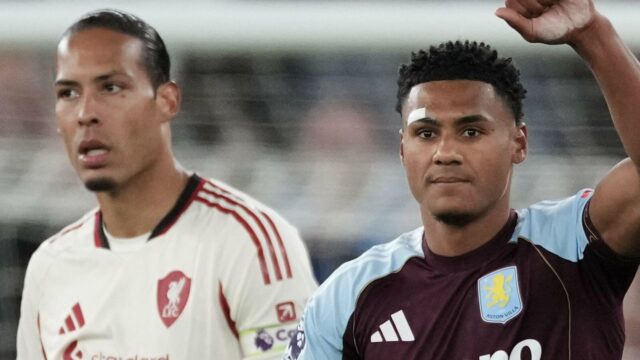 Prehra Aston Villa dokazuje Carragherovu brutálnu „veľmi zlú“ teóriu
