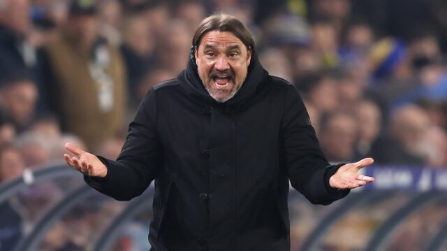 LEEDS, ANGLICKO - 21. marca: Daniel Farke, manažér Leeds United, reaguje počas zápasu Premier League medzi Leeds United a Brentfordom na Elland Road 21. marca 2026 v anglickom Leedse. (Foto: Matt McNulty/Getty Images)