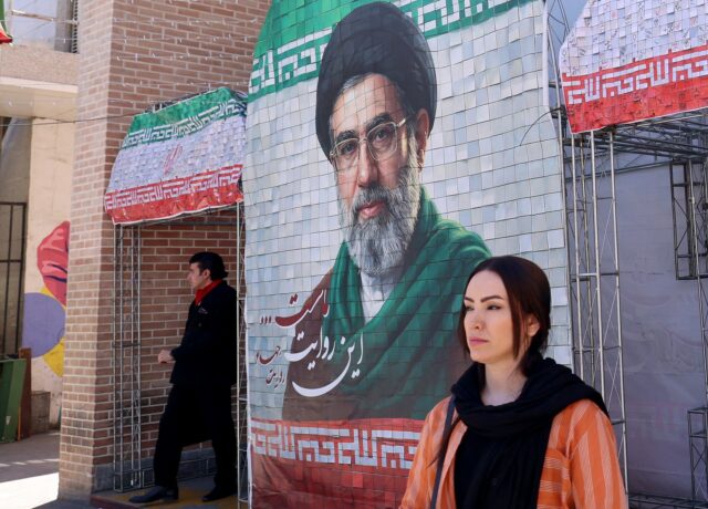 Prímerie medzi USA a Iránom je pod tlakom, keďže štáty Perzského zálivu hlásia útoky dronov | Americko-izraelská vojna proti Iran News
