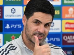 Prvá letná posila Arsenalu ‚rozhodla‘, keď Mikel Arteta odmenil úspešným prestupom Manažér Arsenalu Mikel Arteta sa zúčastňuje tlačovej konferencie v Sobha Realty Training Center 21. mája 2026 v London Colney v Anglicku.