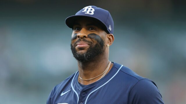 Rays vs Blue Jays MLB tipovanie a analýza hry s Gausmanom a Rasmussenom
