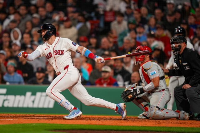 MLB: Philadelphia Phillies v Bostone Red Sox