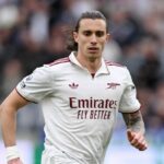 Riccardo Calafiori počas víťazstva Arsenalu vo West Hame
