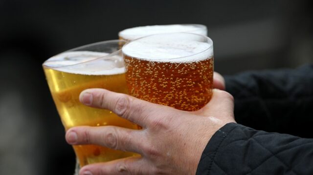 Uistite sa, že poznáte zákony týkajúce sa pitia alkoholu v každom štáte 