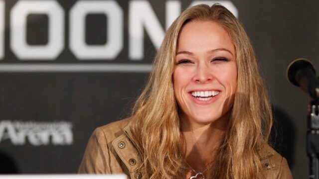 Ronda Rousey vysvetľuje „komplikovaný vzťah“ s Kaylou Harrison
