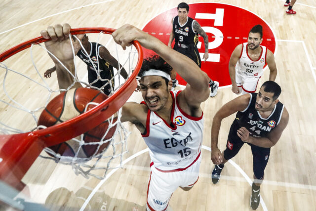 Rovnako ako TNT, aj Meralco zastavuje nový import v hre Patrick Gardner Meralco Bolts PBA