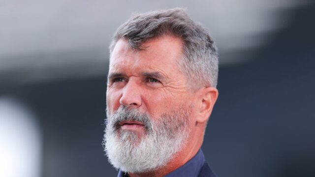 Roy Keane ukázal na Elliota Andersona, keď sa Man City Roy Keane