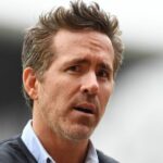 Ryan Reynolds po čerstvej bolesti srdca znovu rozdúcha tvrdú rivalitu | Futbal | Šport