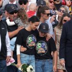 Samantha a Brexton Busch sa pripojili k pocte NASCAR Kyleovi Buschovi na Coca-Cola 600