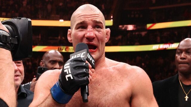 Sean Strickland odhalil zranenie ramena pred smutným víťazstvom UFC 328
