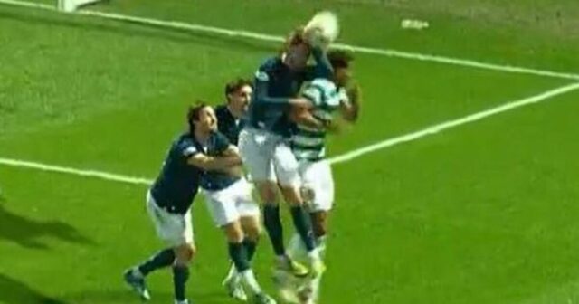 Sedem expertov vynesie jasný verdikt o Motherwell vs Celtic, keď Sedem expertov vynesie jasný verdikt o Motherwell vs Celtic, keď VAR vybuchne | Futbal | športu