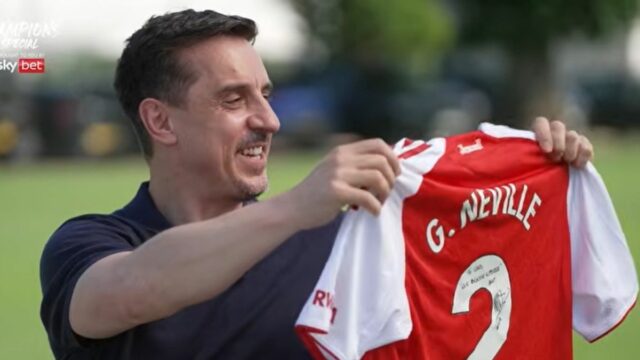Gary Neville vo filme The Overlap