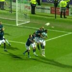 Celtic dostal v poslednej minúte penaltu za hru rukou