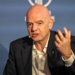 Prezident FIFA Gianni Infantino počas globálnej konferencie Milken Institute