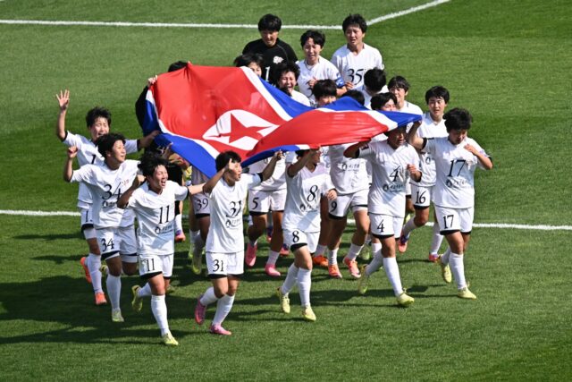 Finále Ligy majstrov žien Severnej Kórey proti Japonsku v Južnej Kórei