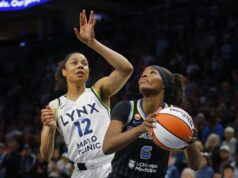 Sky F Rickea Jackson (roztrhané ACL) mimo sezóny WNBA: Chicago Sky v Minnesote Lynx
