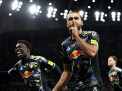 Snaha Tottenhamu o prežitie zasadila ranu, keď sa Leeds chopil chvíle šialenstva Mathysa Tela Penalta Dominica Calverta-Lewina vyniesla Leedsovi bod a Tottenham sa obzeral cez rameno