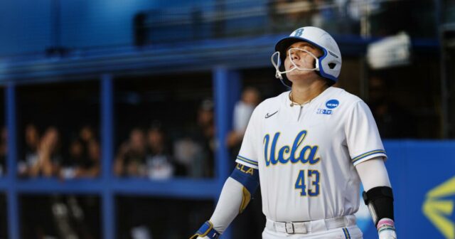 Softbalová hviezda z UCLA Megan Grant zbiera históriu domácich majstrov
