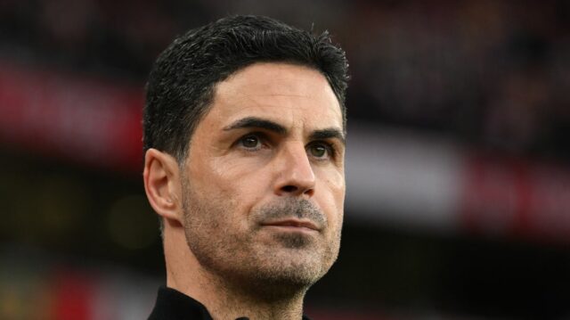 Tréner Arsenalu Mikel Arteta