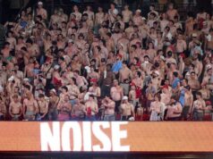 Správy MLB: Kardináli venujú celú časť Busch Stadium fanúšikom bez tričiek Správy MLB: Kardináli venujú celú časť Busch Stadium fanúšikom bez tričiek