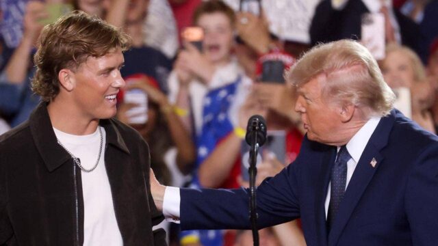 Správy NFL: Trump sa rozplýva nad Jaxsonom Dartom od Giants počas úvodného odporu podujatia
