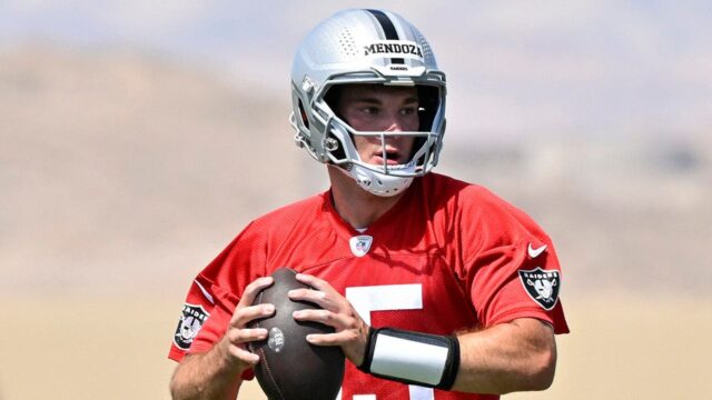 Správy NFL: Voľba číslo 1 Raiders Fernando Mendoza prekvapil Cala Správy NFL: Voľba číslo 1 Raiders Fernando Mendoza prekvapil Cala na promócii