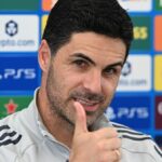 Manažér Arsenalu Mikel Arteta sa zúčastňuje tlačovej konferencie v Sobha Realty Training Center 21. mája 2026 v London Colney v Anglicku.