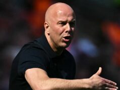 Správy z Liverpoolu: Reds vydali Arnemu Slotovi pokyn na odvolanie, keďže hviezda prestupuje obratom Odznak Arne Slot Liverpool