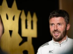 Správy z Man Utd: Carrick môže súhlasiť s výhodným prvým prestupom, pretože Rashford riskuje porušenie nepísaného pravidla Michael Carrick