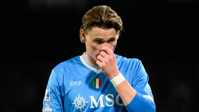 Scott McTominay z SSC Neapol reaguje počas futbalového zápasu Serie A 2025/2026 medzi SSC Neapol a US Lecce na štadióne Diega Armanda Maradonu. Neapol (Taliansko), 14. marca 2026 (Foto od Elianton/Mondadori Portfolio cez Getty Images)