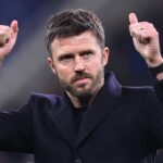 Budúcnosť Michaela Carricka v Manchestri United po skončení sezóny zostáva neznáma