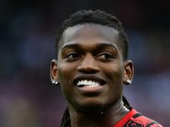 Správy z Man Utd: Rafael Leao upustil od veľkého prestupu ako „podpis snov“. Portugalský útočník AC Miláno #10 Rafael Leao pred zápasom talianskej futbalovej Serie A medzi AC Miláno a Cagliari na San Siro