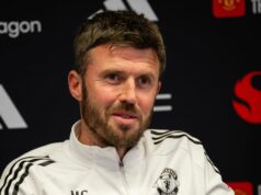 Správy z Man Utd: „Dohoda bola uzavretá“ pre prvý podpis Michaela Carricka, keď sa objavila cenovka 70 miliónov libier Michael Carrick