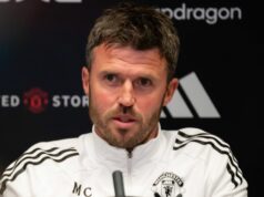 Správy z Man Utd: „Insider“ klubu tvrdí, že nový manažér je „sklamaný“ Michael Carrick Budúcnosť Michaela Carricka v Manchestri United zostáva neznáma