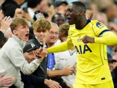 Spurs brilantné, keď Aston Villa rozvinula červený koberec, aby pripravila nepríjemnú dilemu Arsenalu Spurs brilantné, keď Aston Villa rozvinula červený koberec, aby pripravila nepríjemnú dilemu Arsenalu